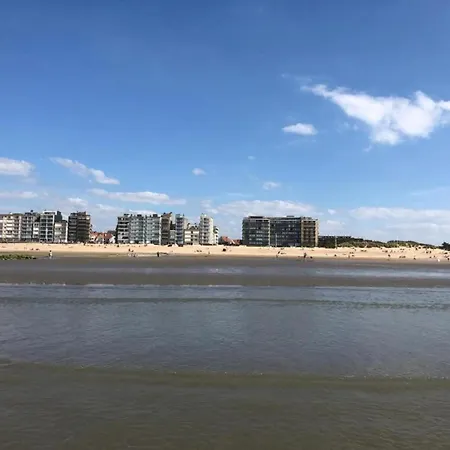 In Near The Beach, Cleaning Included * Koksijde